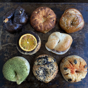 5〜8種 季節のベーグル 10個