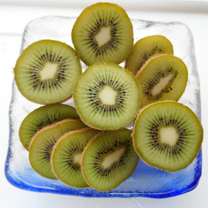 香川産のオリジナル品種キウイフルーツ［香緑］ 果物 詰合せ セット  FAH-0132