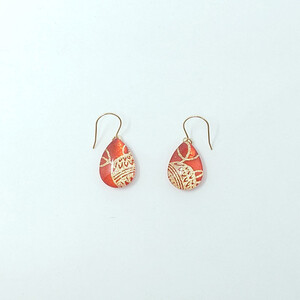 IKAZAKI WASHI JEWERLY しずくピアス「レッド」鞠柄|ピアス ピアス ピアス ピアス ピアス