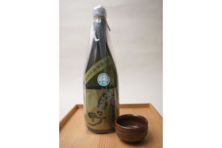 香美市 土佐山田町 の 蔵元 アリサワ が醸した 純米生原酒 鏡野 (720ml×2)