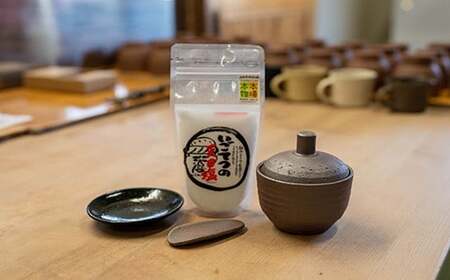 日常屋 の どんぐり の 塩壷 と 塩さじ と 豆皿 (いごてつの 天日塩 1袋付き)[1499]