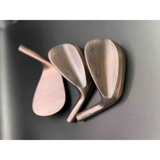 【福岡市】Abi Wedge 銅燻し　フジクラTRAVIL（105S）女性クラフトマンの阿比留俊子　設計・デザイン 58°