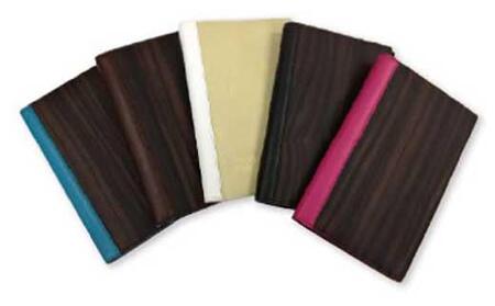 木のブックカバーS 黒檀×ピンク