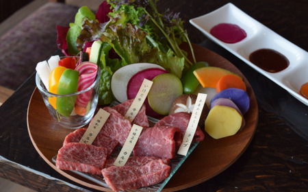 十勝川温泉「旬の野菜と焼肉 大地の匠」お食事券 3,000円分[B32-1]