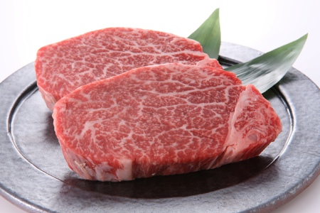 博多和牛[A4〜A5]ステーキ部位食べ比べ3種(ヒレ150g×2枚、ミスジ100g×2枚、モモ100g×2枚)計700g