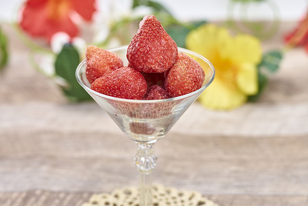 y2026N4ȍ~zⓀ܂2kg [BGAG002] strawberry ܂  ʕ