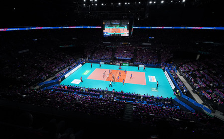 SAGA�v���X�v�����O�X �z�[���Q�[���ł̓��ʂȊϐ�̌��ySAGA�A���[�i 3F�̃L���[�u�G���A�z�FC150-048