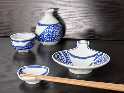 伊万里焼 扇割タコ唐草晩酌セット