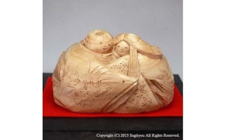 [手彫り]幸せ人形 [伝統芸能 記念品 彫刻 ひな人形 雛人形 クスノキ オリジナル 彫刻]K-1