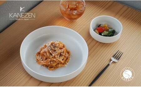 有田焼 110 210 カットボール スノー 2個 セット [金善製陶所] 食器 器 皿 セット おしゃれ モダン 電子レンジ対応 磁器 デザイン ホワイト 白 ボウル 30000円 3万円