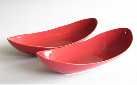 ARITA PORCELAIN LAB(アリタポーセリンラボ) 赤釉・ペア楕円皿(中) 有田焼 モダン パスタ皿 カレー皿