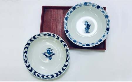 青花のロングセラー商品 絵変わりペア桔梗渕20cmスープ皿 小島芳栄堂