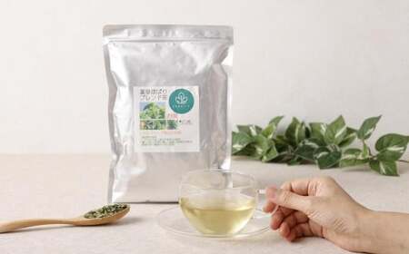 薬草欲張りブレンド茶葉 100g / お茶 薬草 茶葉 薬草茶 桑の葉 柿の葉 ビワの葉 レモングラス 国産 長崎県 長崎市