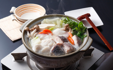 天然クエと高島鯛の海鮮鍋