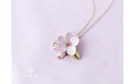 春爛漫|桜 ソメイヨシノ ネックレス | 革花アクセサリー アクセサリー ハンドメイド ファッション 牛革 ギフト 贈り物 プレゼント