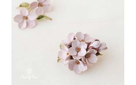 春爛漫|桜 ソメイヨシノ 丸ブローチ | 革花アクセサリー アクセサリー ブローチ ハンドメイド ファッション 牛革 ギフト 贈り物 プレゼント