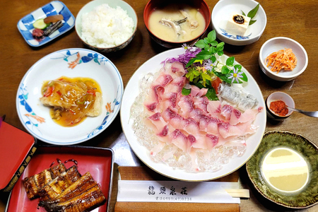 お食事券 チケット [川魚料理]田中屋(龍頭泉荘) お食事券 3,000円分 [田中屋(龍頭泉荘) 長崎県 東彼杵町 hs42bag680002] 川魚料理 お食事券 チケット 田中屋(龍頭泉荘)
