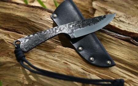 NIGI×2 (にぎにぎ) ナイフ / 包丁 刃物 調理器具 キャンプ ソロキャンプ コンパクト 九州 熊本県 人吉市