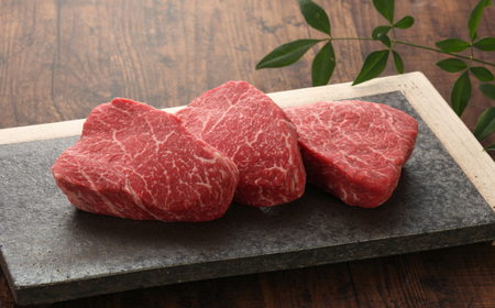 [全3回定期便][GI認証]くまもとあか牛 食べ比べ D ランプ 三角バラ 赤身モモ [有限会社 三協畜産][AYCQ029]
