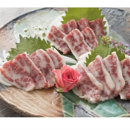 [熊本と畜]大トロ馬刺し300g(美里町)[配送不可地域:離島]