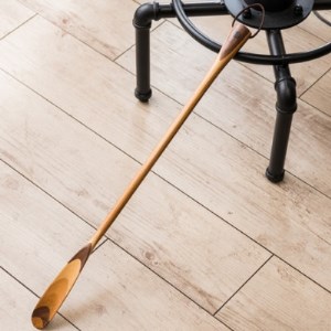 [職人の手づくり]竹×ウォールナット製の靴べら(1本) AZ05_雑貨 _