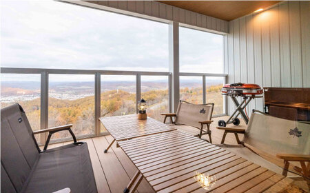 雲海に泊まれるホテル「KOYA.lab陵雲荘」10,000円分宿泊割引券[足寄町][株式会社KOYA.lab] 北海道旅行 旅行 足寄 あしょろ 絶景 BBQ 海の幸 海鮮 サウナ 温泉 十勝 雲海 ホテル 宿泊 宿 [BEAZ001]
