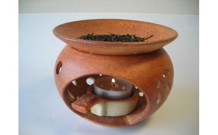 焼き締めの茶香炉