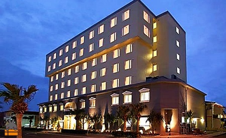 ホテルグランドオーシャンリゾート シングル(朝食付)宿泊券(1名様) ( 宿泊 ホテル 宿泊券 旅行 旅行券 徳之島 奄美 鹿児島 徳之島町 リゾート ビジネス )