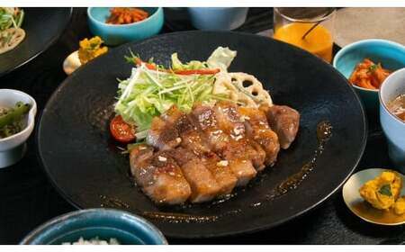 H 3,000~ cafe Surin ( JtF X ) s