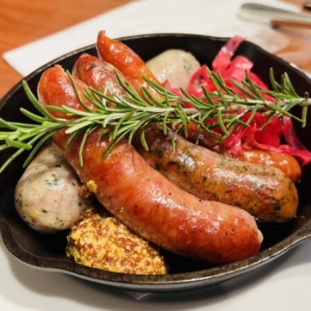 [今帰仁アグー専門店 長堂屋]こだわりの今帰仁アグーソーセージ食べ比べ(プレーン&スモーク)[配送不可地域:離島]