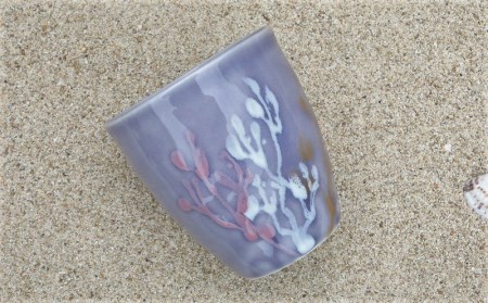 沖縄の海と縁起の珊瑚のタンブラー葵色（1点）やちむん