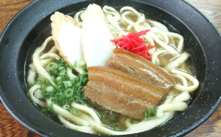[だるまそば]沖縄そば(豚三枚肉)8食セット 〇 そば 細麵 沖縄 読谷村 セット商品 ストレート麺 リニューアル 読谷セントラルキッチン
