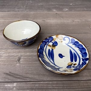 やちむん 唐草紋様(染付)青 2点セット〈5寸皿・茶碗〉【1506698】