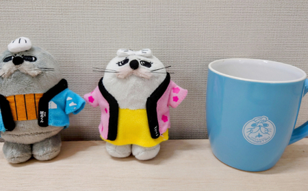 ゆるキャラ紋太・べつこグッズ(ぬいぐるみ小×2、マグカップ[ブルー])
