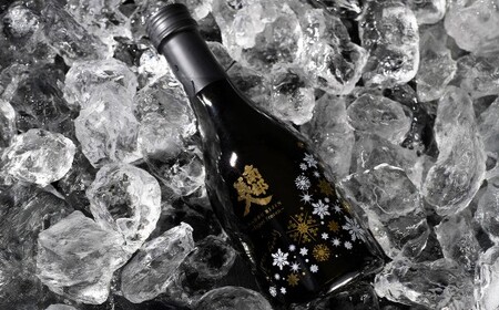 [指定日必須] 南部美人スーパーフローズン瞬間冷凍 純米大吟醸 生原酒 300ml 1本 / お酒 酒 日本酒