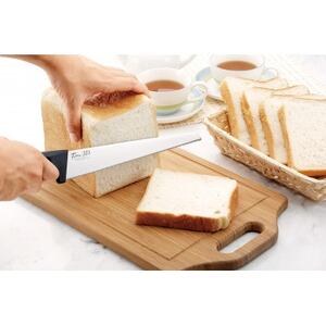 硬い食材からパンも切れる 銀抗菌チタン3D万能包丁240mm[配送不可地域:沖縄県]