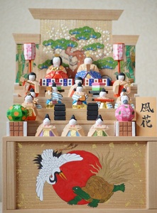 蔵王一刀彫 『段雛』(38×27×23cm)
