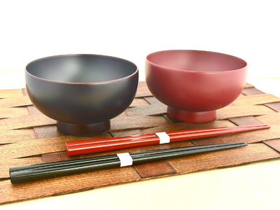 川連漆器 箸付夫婦坪汁椀(銀朱・銀溜)紙箱入[(株)佐藤商事][H2-5502]