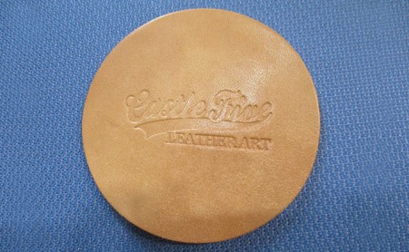 レザーコースター(ナチュラル)85×85×3mm[キャッスルファイブレザーアート] 雑貨 日用品 牛革 手作り