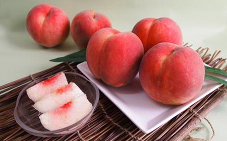 [先行予約]2024年 山形県産 品種おまかせ 白桃 秀 約2kg 桃 もも se-mohtx2