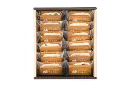 【期間限定発送】 バターサンド レーズンバターサンド こりすのふゆじたく 12個 [菓子工房COCOイズミヤ 山形県 高畠町 tk06ays920001] デラウェア 使用 菓子 おかし スイーツ 焼菓子 洋菓子 クッキー バター
