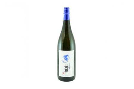 日本酒 青鬼の微笑 1.8L 純米大吟醸 [小田部商店 山形県 高畠町 tk06ayt180023] 純米 大吟醸 1800ml 一升瓶 お酒 酒