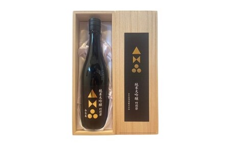No.2947 金水晶 純米大吟醸 四割磨 720ml(桐箱入)