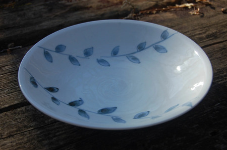 土志工房[木の葉文皿]18×18×4 陶器 焼き物