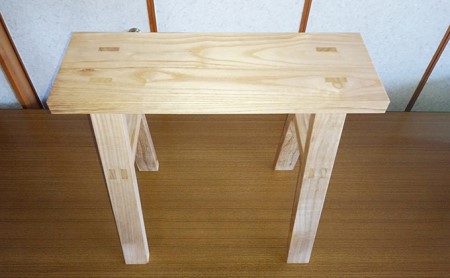 [桐タンスのヤマキヤ]桐の小さなベンチ 工芸品 ベンチ 椅子 イス 木材 インテリア スツール