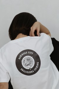 バックプリント 足利市 マンホールTシャツ 白 XL