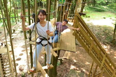 y3lzX̋󒆎UItHXgAhx`[EЂ@̌`Pbgi㋉R[Xjy lC  z