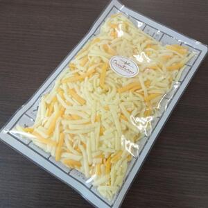 オリジナルミックスチーズ(1袋200g)×6袋 計1200g | ゴーダ モッツァレラ レッドチェダー ナチュラル ミックス シュレッド チーズ 加熱用 アレンジ とろける ピザ ドリア グラタン トースト オーブン料理 トッピング 乳製品 酪農 美味しい おいしい オリジナル ブレンド 業務用 便利 濃厚 手軽 ふるさと 納税 栃木県 矢板市