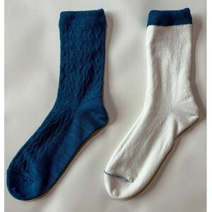 [ezu]ひえとりくつした 薄手/マリンブルー◆シルク×コットンの二重構造靴下◆ジャガード編み