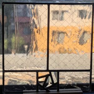 カットグラスを使用したセミオーダーパネル